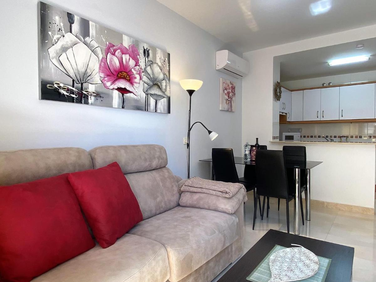 נרחה Triton Apartments Casasol מראה חיצוני תמונה