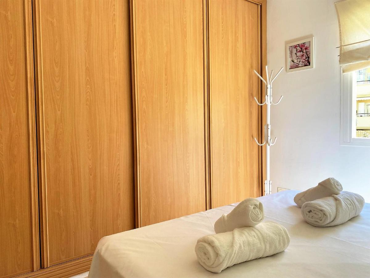 נרחה Triton Apartments Casasol מראה חיצוני תמונה