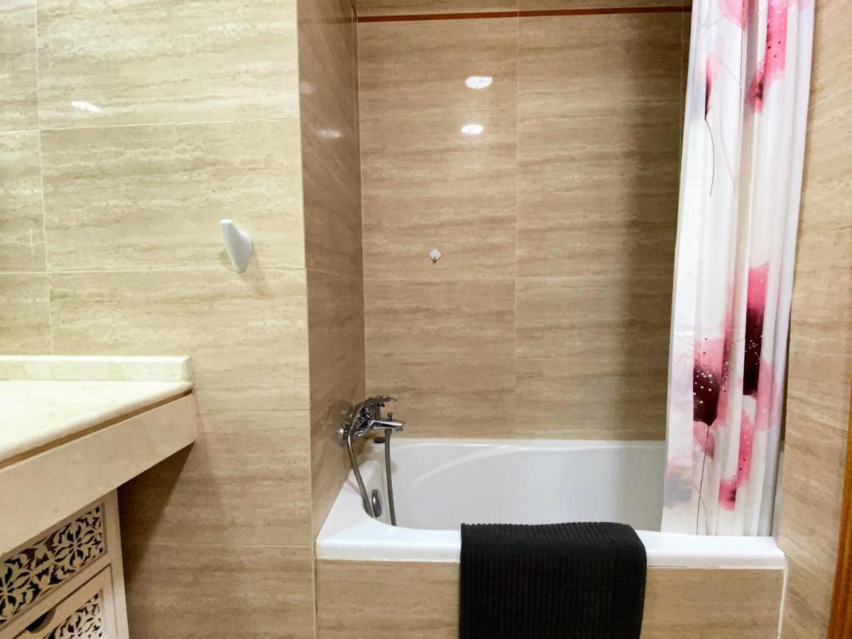 נרחה Triton Apartments Casasol מראה חיצוני תמונה