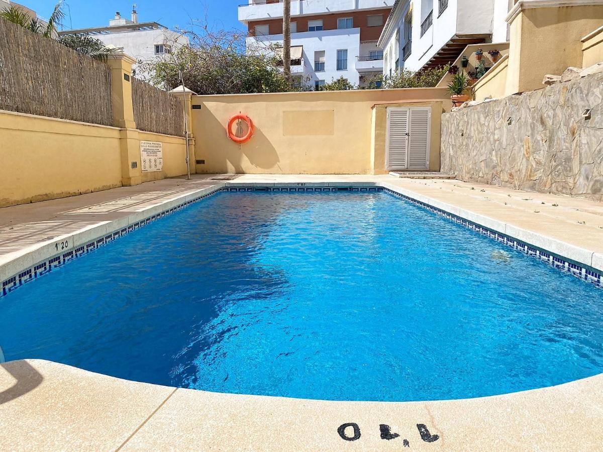 נרחה Triton Apartments Casasol מראה חיצוני תמונה